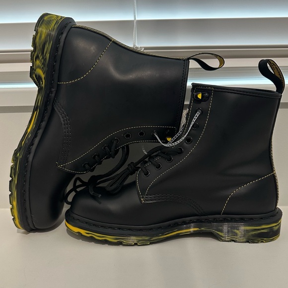 Dr. Martens DM Doc 1460 LEATHER LACE UP COMBAT BOOTS Black Yellow Punk W 10 M 9 - Picture 6 of 12
